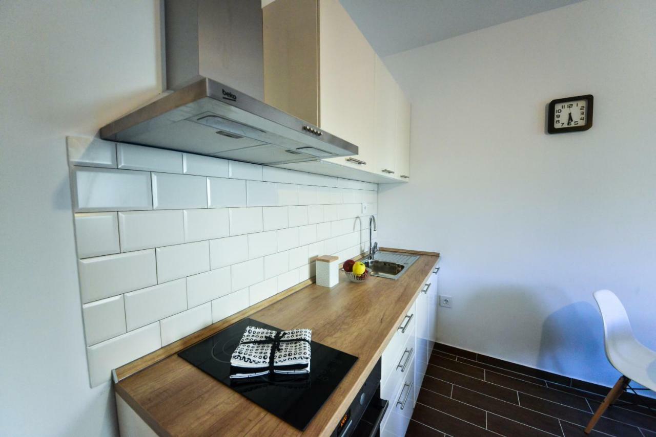 Apartment Ab *